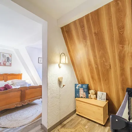 L Oriel Du Rempart Nord 埃圭斯海姆